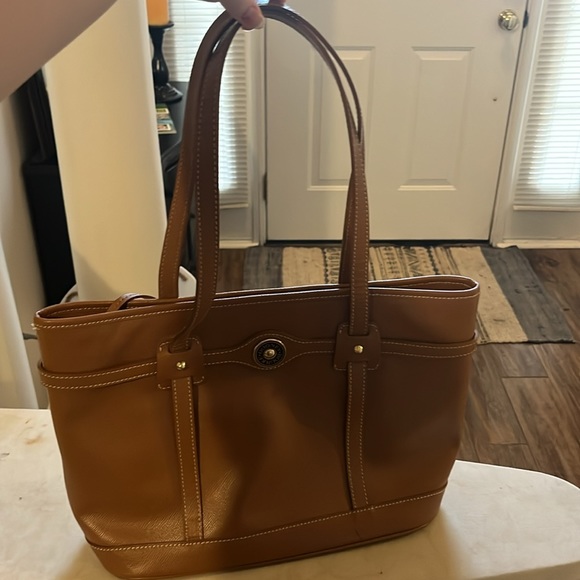 Dooney and burk purse - Picture 7 of 8